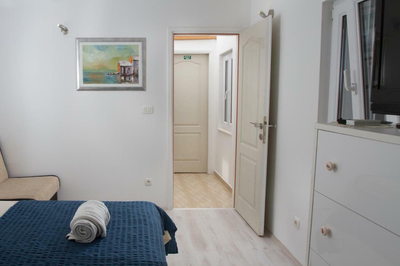 Apartments & Rooms Toni Split Bagian luar foto