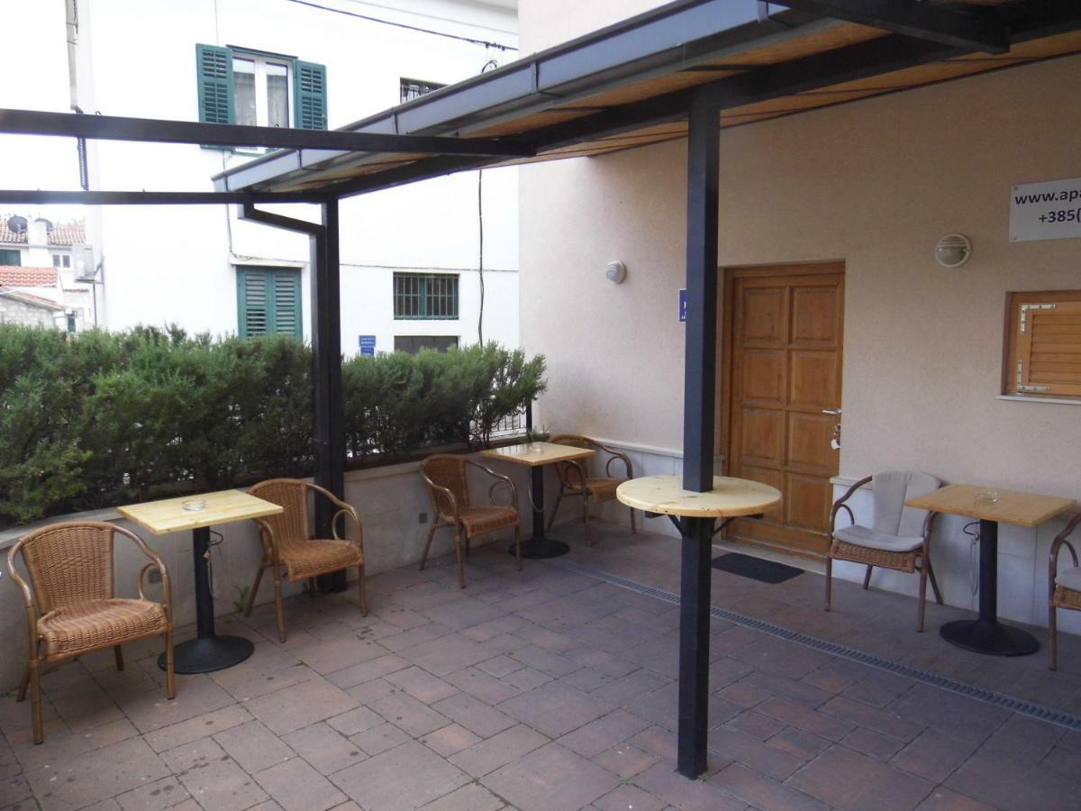 Apartments & Rooms Toni Split Bagian luar foto